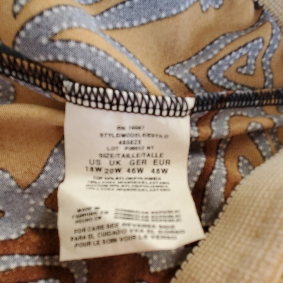 Ladies  Swim Top - Picture 3 of 3